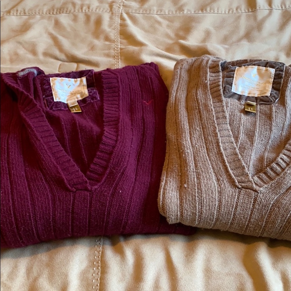 American Eagle sweaters size medium